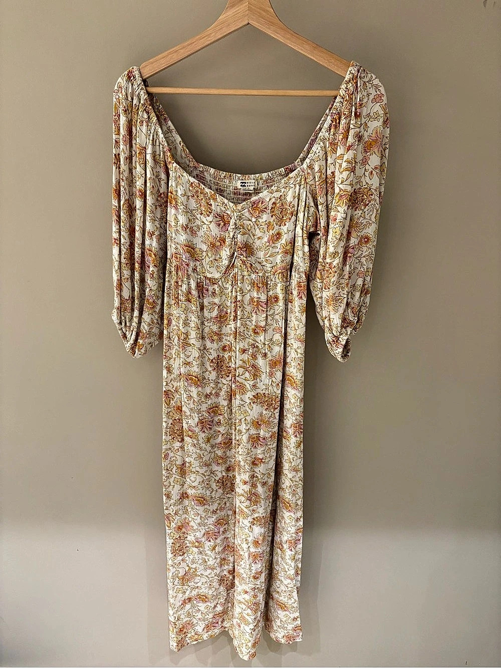 Billabong Floral Beach Dress in Cream & Orange Size Medium